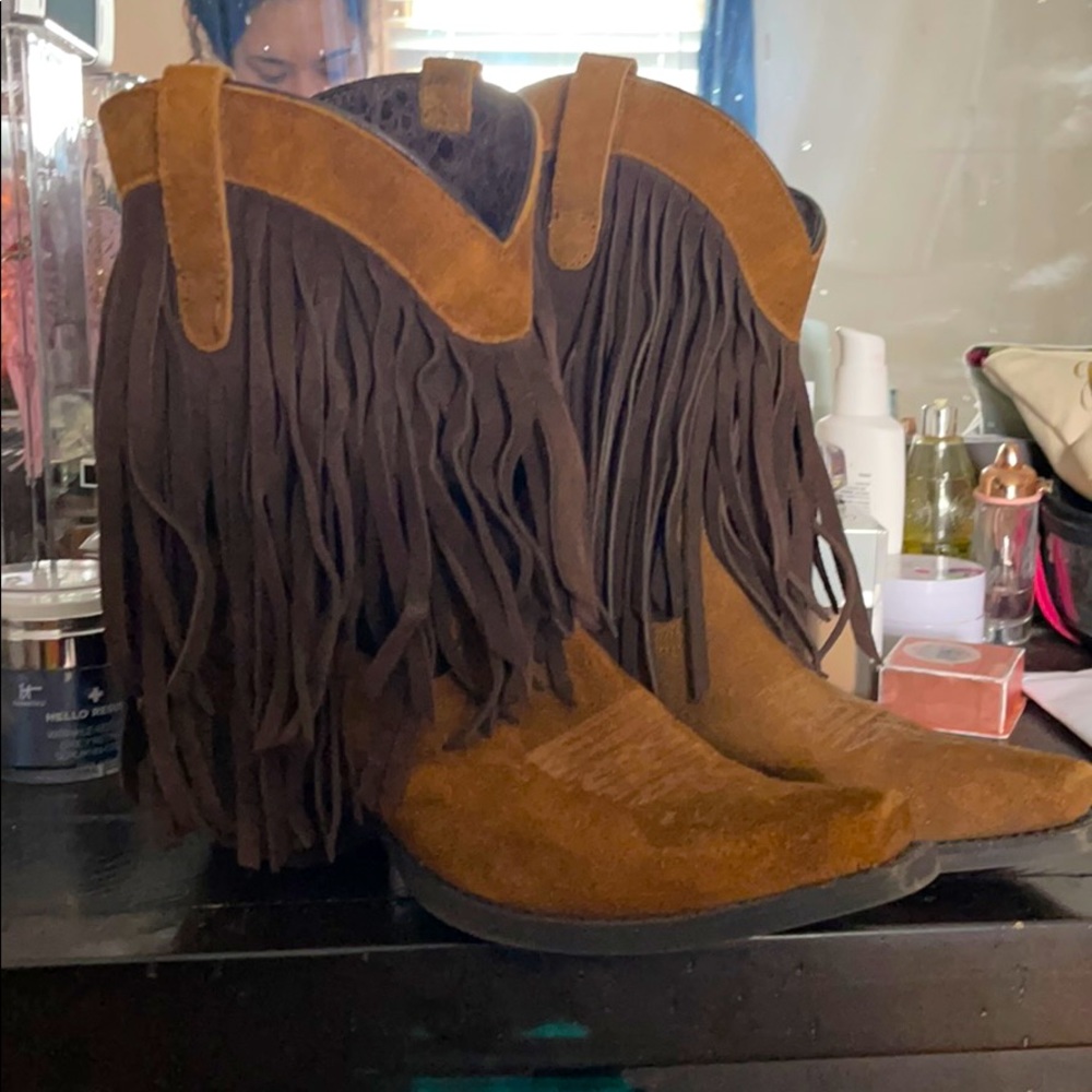 Cowboy fringe boots